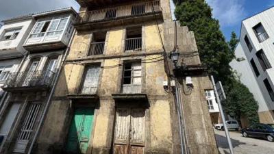 House on Antonio Porrua Street photo 2