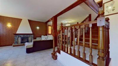 Chalet for sale at Calle La Viña, 46 photo 4