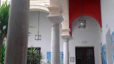 House in the Centre photo 21