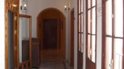 House in the Centre photo 29