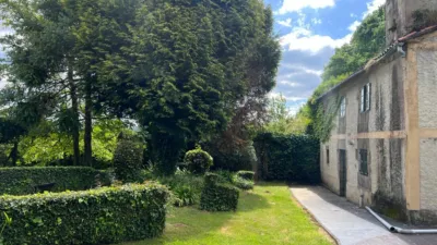 Casa pareada en venta en Andeiro, A Iglesia (Andeiro). Municipio de Cambre de 160.000 €