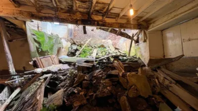 Casa pareada en venta en Andeiro, A Iglesia (Andeiro). Municipio de Cambre de 160.000 €