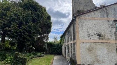 Casa pareada en venta en Andeiro, A Iglesia (Andeiro). Municipio de Cambre de 160.000 €