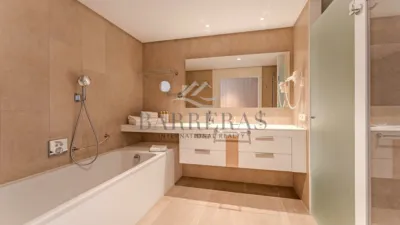 Apartment on Calle C. Emilia Pardo Bazán, No. 4 photo 19