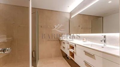 Apartment on Calle C. Emilia Pardo Bazán, No. 4 photo 20