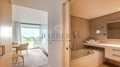 Apartment on Calle C. Emilia Pardo Bazán, No. 4 photo 24
