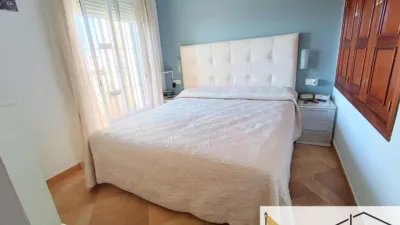 Casa adosada en venta en Avenida de la Laguna, cerca de Calle Mariño, La Laguna (Chipiona) de 365.000 €