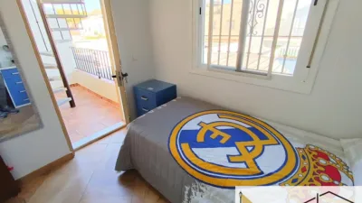 Casa adosada en venta en Avenida de la Laguna, cerca de Calle Mariño, La Laguna (Chipiona) de 365.000 €