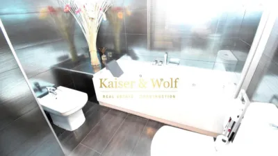 Apartment on Carrer de Santa Isabel photo 13
