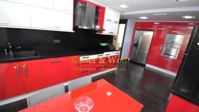 Apartment on Carrer de Santa Isabel photo 4