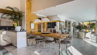 Chalet in La Fustera photo 19