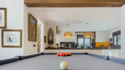 Chalet in La Fustera photo 30