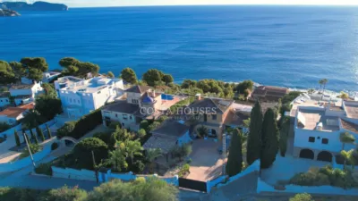 Chalet in La Fustera photo 45