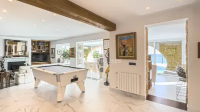 Chalet in La Fustera photo 8