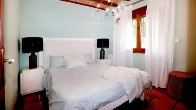 Chalet on Calle Berdica photo 25
