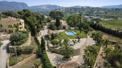 Chalet on Calle Berdica photo 48
