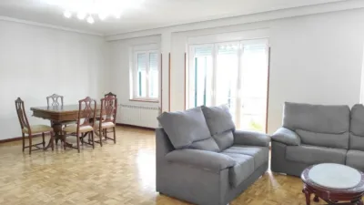 Piso en alquiler en Estacion, San Antonio-Estación-Las Hervencias (Ávila Capital) de 900 €<span>/mes</span>