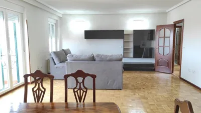 Piso en alquiler en Estacion, San Antonio-Estación-Las Hervencias (Ávila Capital) de 900 €<span>/mes</span>