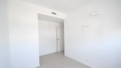 Piso en alquiler en Carrer de Pere Jacas, Barri de Mar-Ribes Roges-Plaça de la Sardana (Vilanova i la Geltrú) de 2.513 €<span>/mes</span>