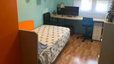 Casa adosada en venta en Calle Av Logroño, Número 4, Pinseque de 243.400 €
