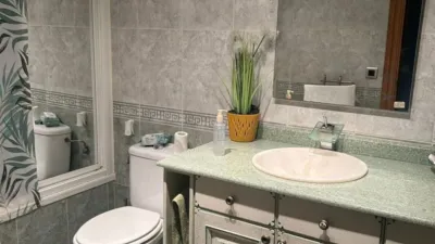 Casa adosada en venta en Calle Av Logroño, Número 4, Pinseque de 243.400 €