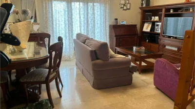 Casa adosada en venta en Calle Av Logroño, Número 4, Pinseque de 243.400 €