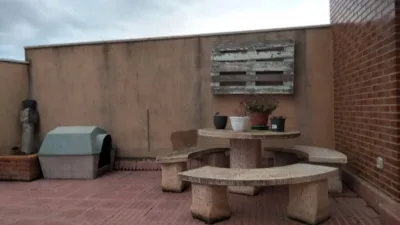 Casa adosada en venta en Calle Av Logroño, Número 4, Pinseque de 243.400 €
