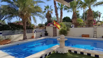 Chalet on Altaona Golf Street photo 7