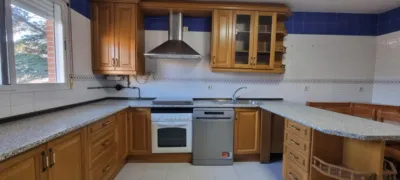 Dúplex en venta en Calle de Santa Bárbara, Torrelaguna de 204.000 €