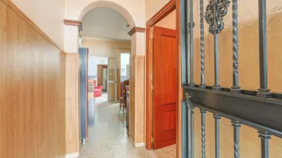 House on Madre de la Iglesia Street photo 3