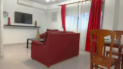 Piso en venta en Calle de la Blanca Paloma, Doctor Fedriani (Distrito Macarena. Sevilla Capital) de 125.000 €
