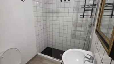 Apartamento en venta en Calle Escoberos, San Gil (Distrito Casco Antiguo. Sevilla Capital) de 216.000 €