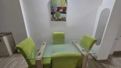 Apartamento en venta en Calle Escoberos, San Gil (Distrito Casco Antiguo. Sevilla Capital) de 216.000 €
