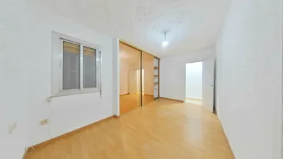 Flat in Esplugues de Llobregat photo 12