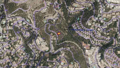 Terreno en venta en Calle Principal de La Serra - Más