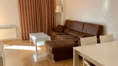 Piso en alquiler en Calle Doctor Jiménez, Buenavista (Distrito Zona Nueva. Toledo Capital) de 900 €<span>/mes</span>