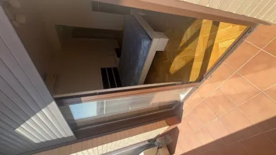 Piso en alquiler en Calle Doctor Jiménez, Buenavista (Distrito Zona Nueva. Toledo Capital) de 900 €<span>/mes</span>