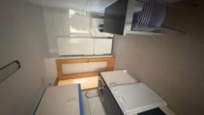 Piso en alquiler en Calle Doctor Jiménez, Buenavista (Distrito Zona Nueva. Toledo Capital) de 900 €<span>/mes</span>
