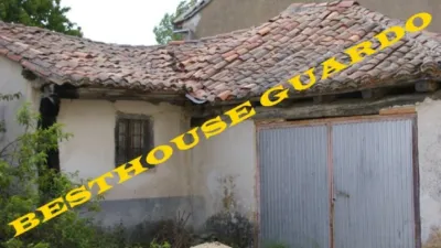 House in Centre photo 3
