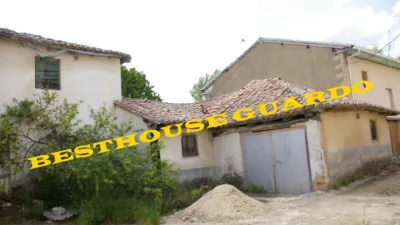 House in Centre photo 6