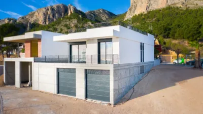 House in Urbanizations photo 68