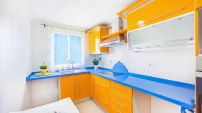 Piso en venta en La Banda - Campo de Fútbol, La Banda-Campo de Fútbol (Chiclana de la Frontera) de 185.990 €