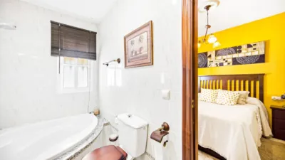 Chalet en venta en los Gallos, La Soledad-La Coquina-Los Gallos (Chiclana de la Frontera) de 399.900 €
