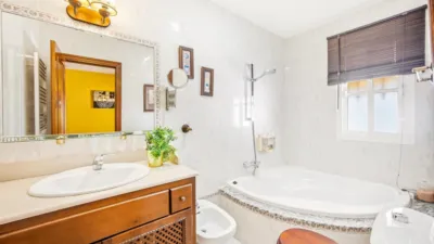 Chalet en venta en los Gallos, La Soledad-La Coquina-Los Gallos (Chiclana de la Frontera) de 399.900 €