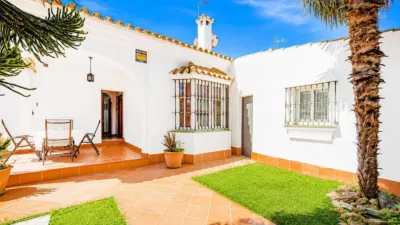 Chalet en venta en los Gallos, La Soledad-La Coquina-Los Gallos (Chiclana de la Frontera) de 399.900 €