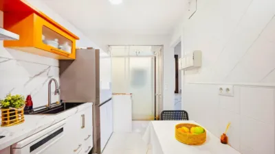 Piso en venta en Centro Urbano, Núcleo Urbano-Urbanizaciones (Chiclana de la Frontera) de 189.990 €