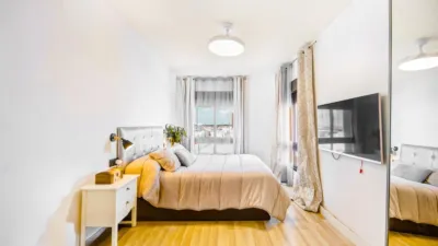 Piso en venta en Centro Urbano, Núcleo Urbano-Urbanizaciones (Chiclana de la Frontera) de 189.990 €