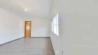 Apartment in Barberà del Vallès photo 4