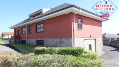 Chalet en venta en Calle del Doctor Fléming, Herrera (Camargo) de 750.000 €