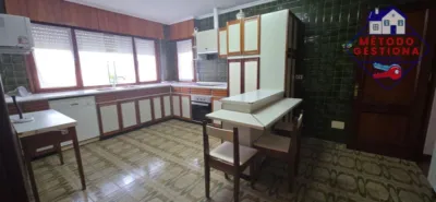 Chalet en venta en Calle del Doctor Fléming, Herrera (Camargo) de 750.000 €